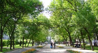 Parks and boulevards.  Parks, squares, boulevards.  Generalization and goal formulation by the teacher