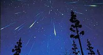 Lo sciame meteorico delle Perseidi è lo sciame meteorico più bello di agosto